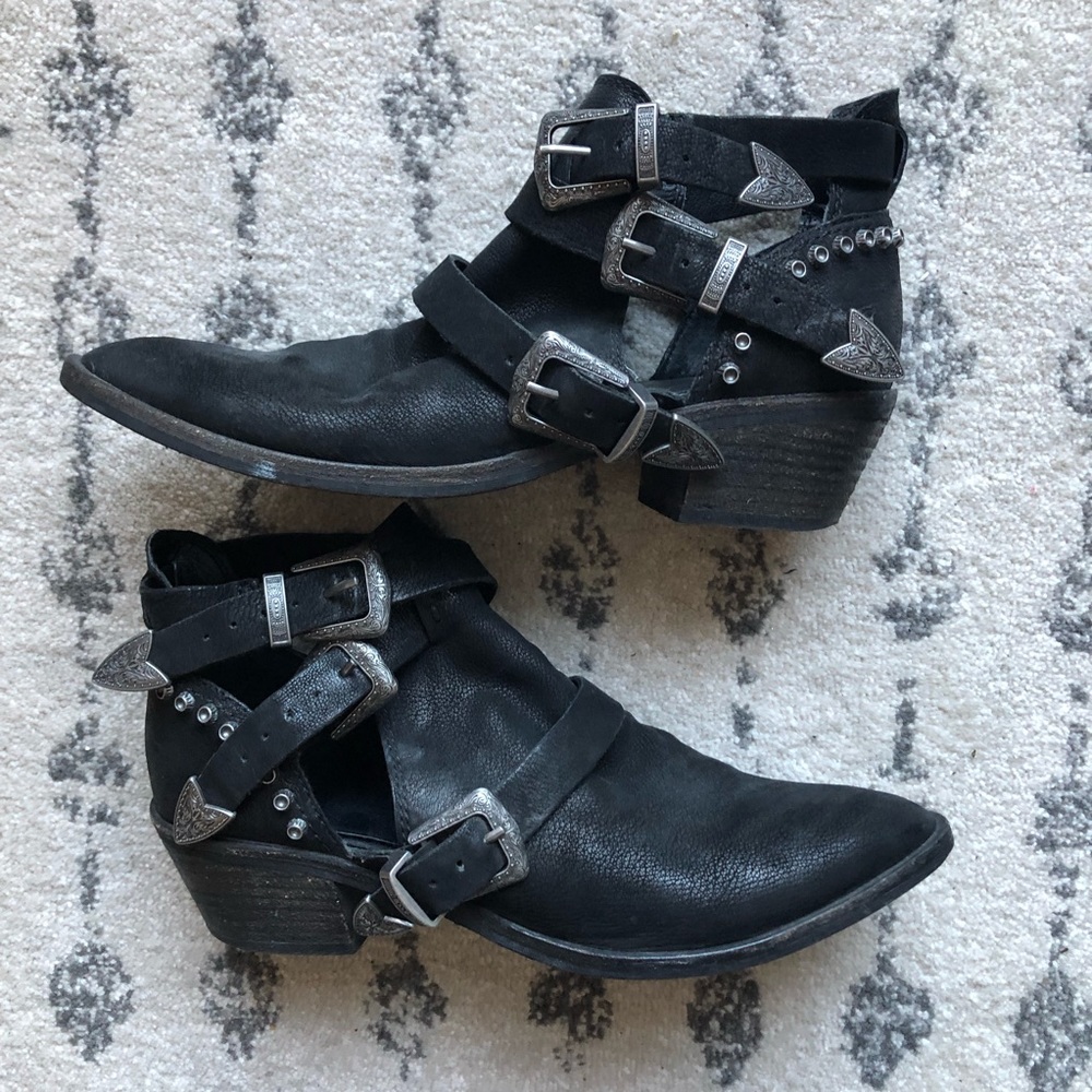 Dolce Vita studded black cowboy booties
